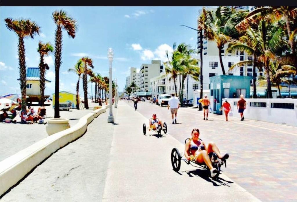 Hollywood Beachfront House Dış mekan fotoğraf