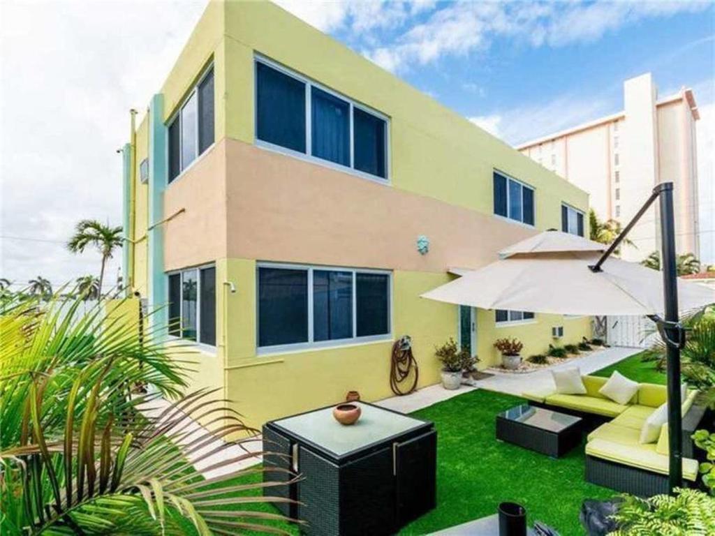 Hollywood Beachfront House Dış mekan fotoğraf